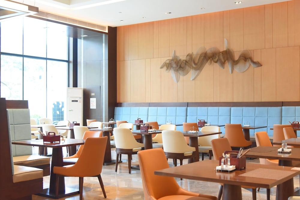 Hilton Garden Inn Shiyan Luaran gambar